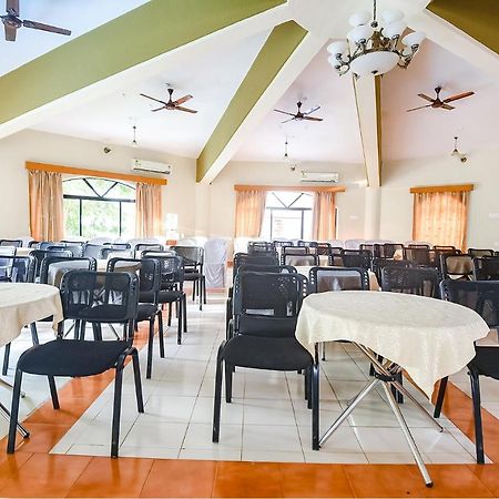 Fabhotel Prime Tanjo Highland With Pool - 500M From Calangute Beach Candolim Exterior photo