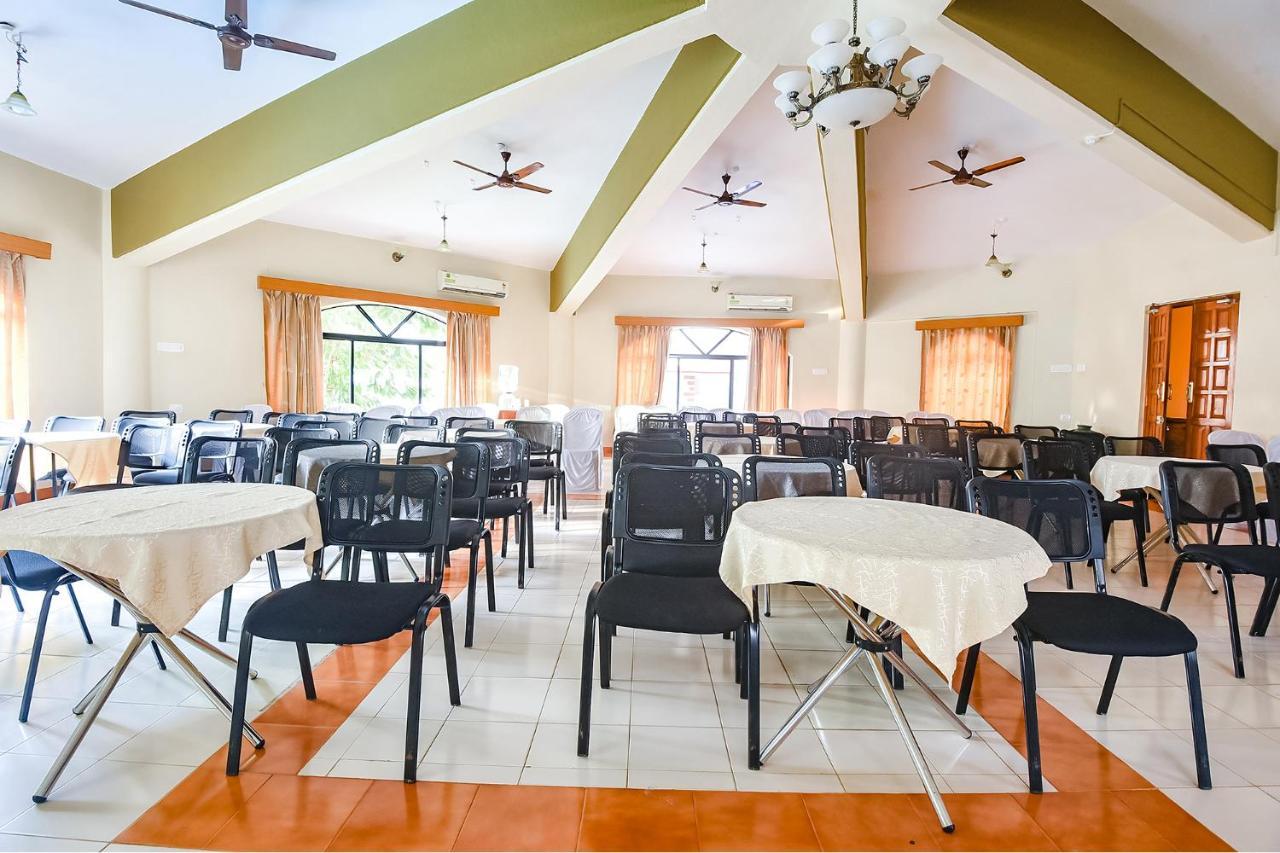 Fabhotel Prime Tanjo Highland With Pool - 500M From Calangute Beach Candolim Exterior photo